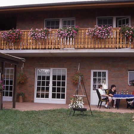 Ferienhof Meyer Landhotel Petershagen Extérieur photo